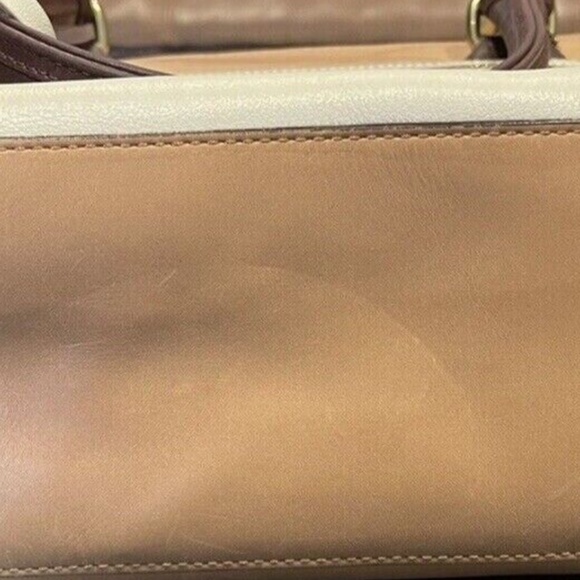 Coach Bag - Picture 5 of 6